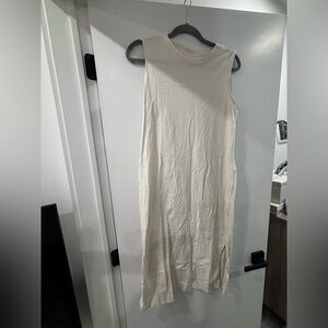 Everlane Sleeveless Beige Midi Dress